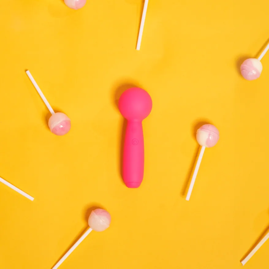 Lolly — front